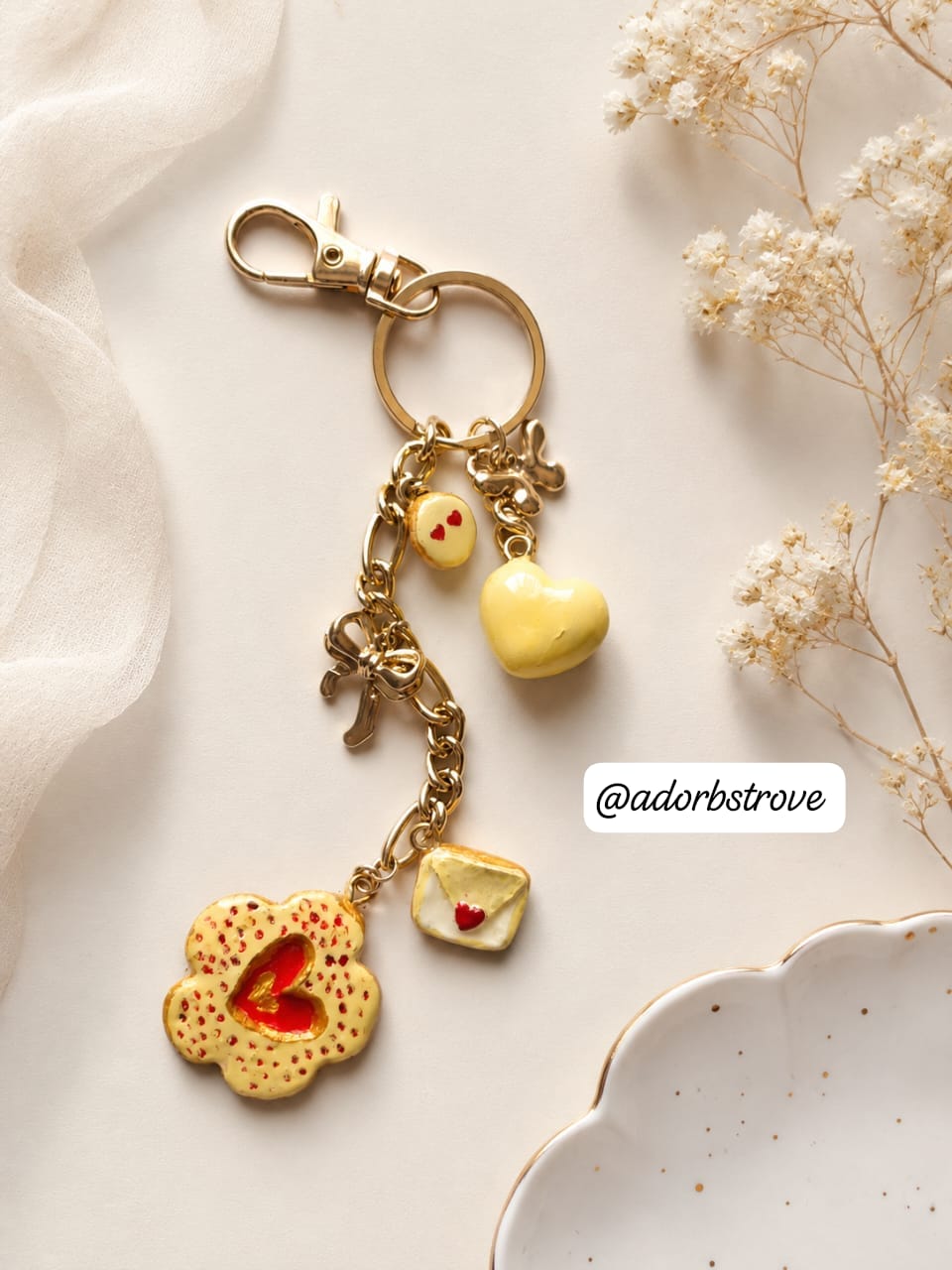 ✨ Cluster of cuteness charm💛